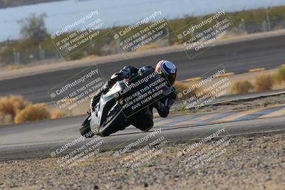 media/Dec-18-2022-SoCal Trackdays (Sun) [[8099a50955]]/Turn 14 (940am)/